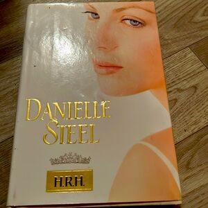 Book Danielle Steel